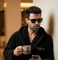 Huqe Dominant 22 Cm - Male escort in Makati City