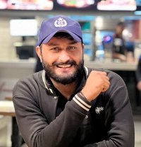Huryrah - Acompañantes masculino in Lahore
