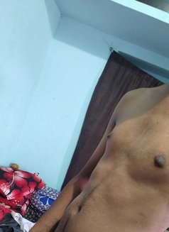 Hussaini - Male adult performer in Hyderabad Photo 1 of 3