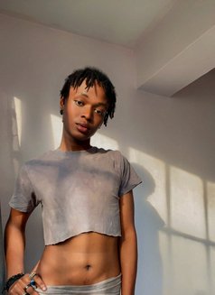 Hussein - Transsexual escort in Nairobi Photo 2 of 3