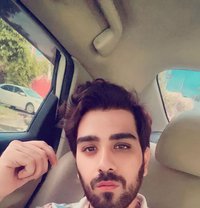 Hussy - masseur in Lahore