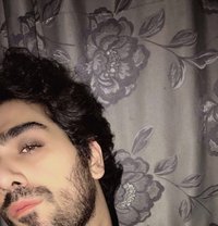 Hussy - masseur in Lahore