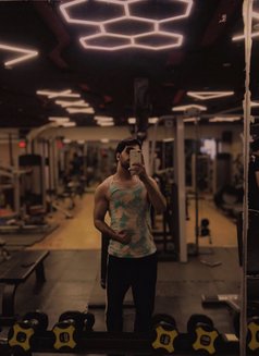 Hussy - Male escort in Lahore Photo 2 of 2