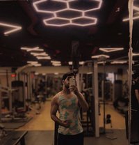 Hussy - Male escort in Lahore