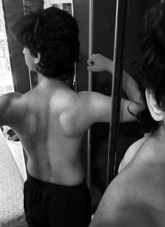 Hustler - Male escort in Mumbai Photo 2 of 2