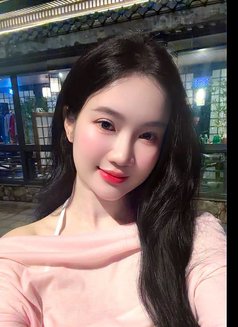 Huyenthuong - escort in Nha Trang Photo 1 of 6