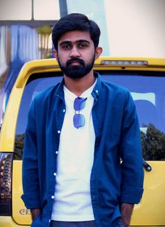 Huzaifa - Male escort in Lahore Photo 1 of 4