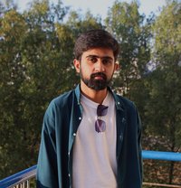 Huzaifa - Male escort in Lahore