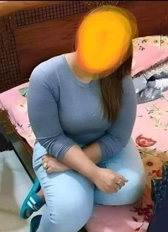 Pakistani escort girls in Madrid - puta in Madrid Photo 8 of 8