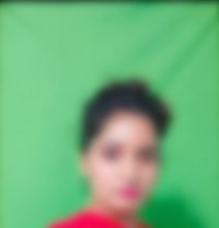 Hy Guys I Am Madhu Doorstep Servic 24 X7 - puta in Surat