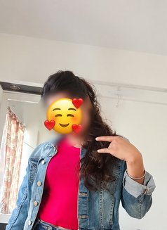 Hy Guys I Am Madhu Doorstep Servic 24 X7 - escort in Surat Photo 3 of 3