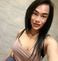 Hyacinth Russel - Transsexual escort in Dubai