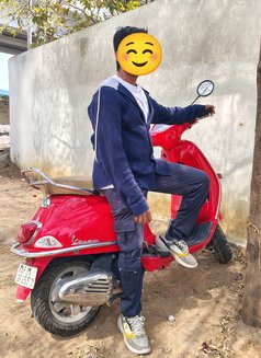Hyd Girls Fucker - Male escort in Hyderabad Photo 3 of 5
