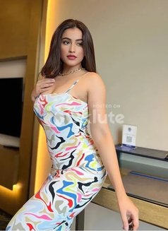 Hyderaba Best Vip High Profile Call Girl - Acompañantes masculino in Hyderabad Photo 1 of 3