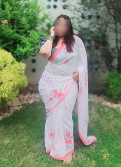 Hyderabad Escort Couple 3sum - escort in Hyderabad Photo 4 of 9