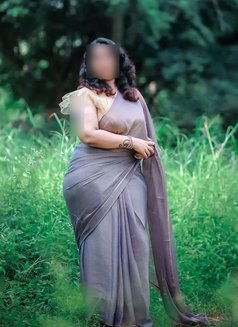 Hyderabad Escort Couple 3sum - escort in Hyderabad Photo 5 of 9