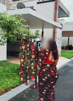 Hyderabad Escort Couple 3sum - puta in Hyderabad Photo 8 of 9