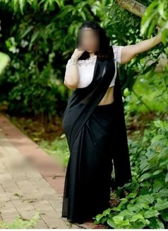 Hyderabad Escort Couple 3sum - escort in Hyderabad Photo 9 of 9