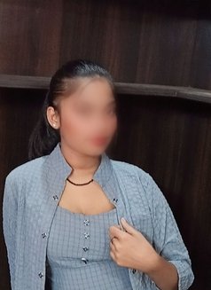 Hyderabad Escorts Cash Pay to Girl - puta in Hyderabad Photo 3 of 4