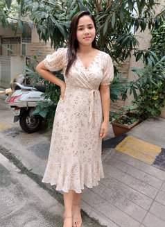 Hyderabad Escorts 𝟗𝟏𝟒𝟖𝟕𝟎𝟐𝟔𝟐𝟕 - puta in Hyderabad Photo 4 of 5