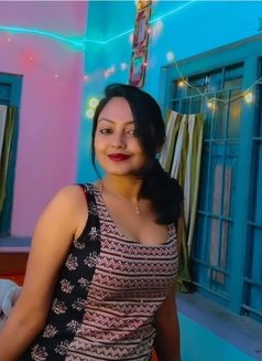 Hyderabad in High Profile Call Girl - escort in Hyderabad Photo 1 of 2