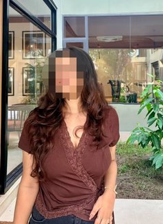 Hyderabad Mayra Affordable Escort 24/7 - puta in Hyderabad Photo 1 of 2