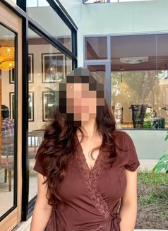 Hyderabad Mayra Affordable Escort 24/7 - puta in Hyderabad Photo 2 of 2