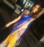 Telugu actress last 2 dayz - puta in Dubai Photo 4 of 6