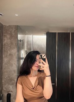 Hyderabad Vip Escort Servicethe Perfect - Male escort in Hyderabad Photo 1 of 2
