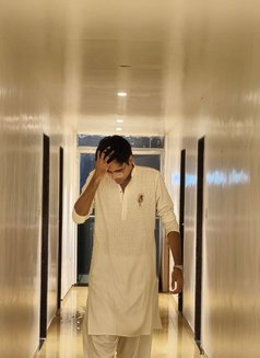 Hygenic and Experienced - Male escort in Mumbai Photo 2 of 2