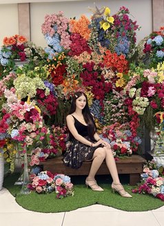 Hyun Mi, Korean Filipina - puta in Manila Photo 12 of 16