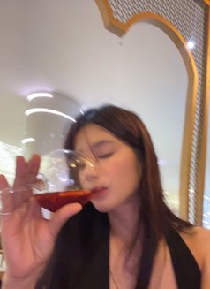 HYUNA - escort in Manila Photo 8 of 11