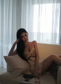 Hyunae - escort in Hong Kong Photo 12 of 27