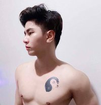 Hyunjin Lee - Male escort in Manila