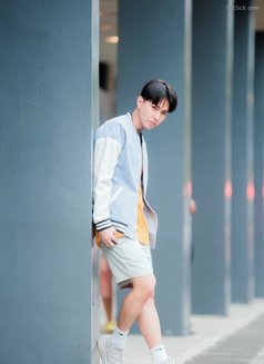 Hyunjin Lee - Male companion in Manila Photo 3 of 17