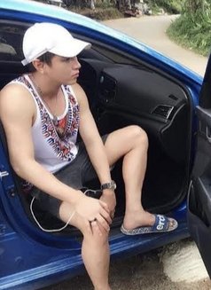 Hyunjin Lee - Male escort in Manila Photo 7 of 13