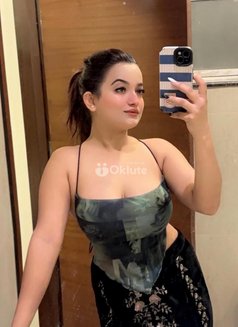 I AM+91855/68Riya98/244 Call Girl's - Agencia de putas in Chandigarh Photo 2 of 3