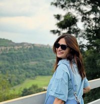 I Am Aarohi, Independent Girl in Gurgaon - puta in Gurgaon Photo 1 of 2