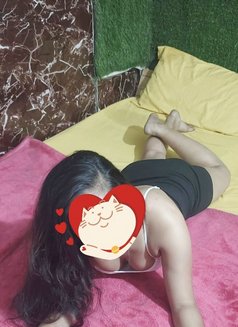I Am Aliya 20+ College Girl - escort in New Delhi Photo 8 of 14