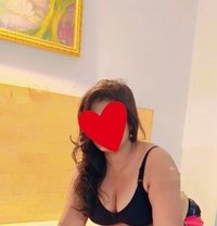 I Am Alone Housewife Annu (Real & Cam) - escort in New Delhi