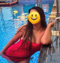 I Am an Airhostess. Real Meet and Cam - puta in Hyderabad