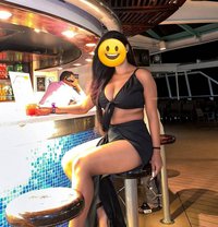 I Am an Airhostess. Real Meet and Cam - escort in Mumbai