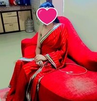 I am an Independent House wife - escort in New Delhi