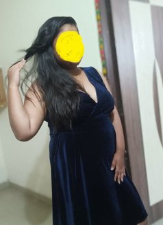 Independent Nidhi - escort in New Delhi Photo 3 of 3