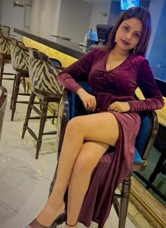 Cam and real meet myself safiya - escort in Chennai Photo 1 of 5