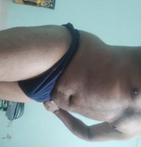 I Am Available for Ladies - Acompañantes masculino in Pune