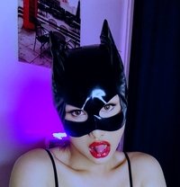 I am Cat Woman! Give me Roar! - Acompañantes transexual in Abu Dhabi