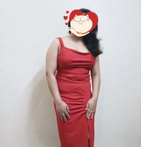 I Am Deepika, Real Meet N Live Cam Show - puta in New Delhi Photo 1 of 13