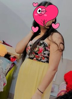 i am Mahi Alone for cam & meet - escort in New Delhi Photo 5 of 5