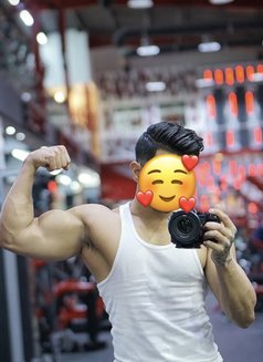 I am Fcking ur patner - Male escort in New Delhi Photo 10 of 12